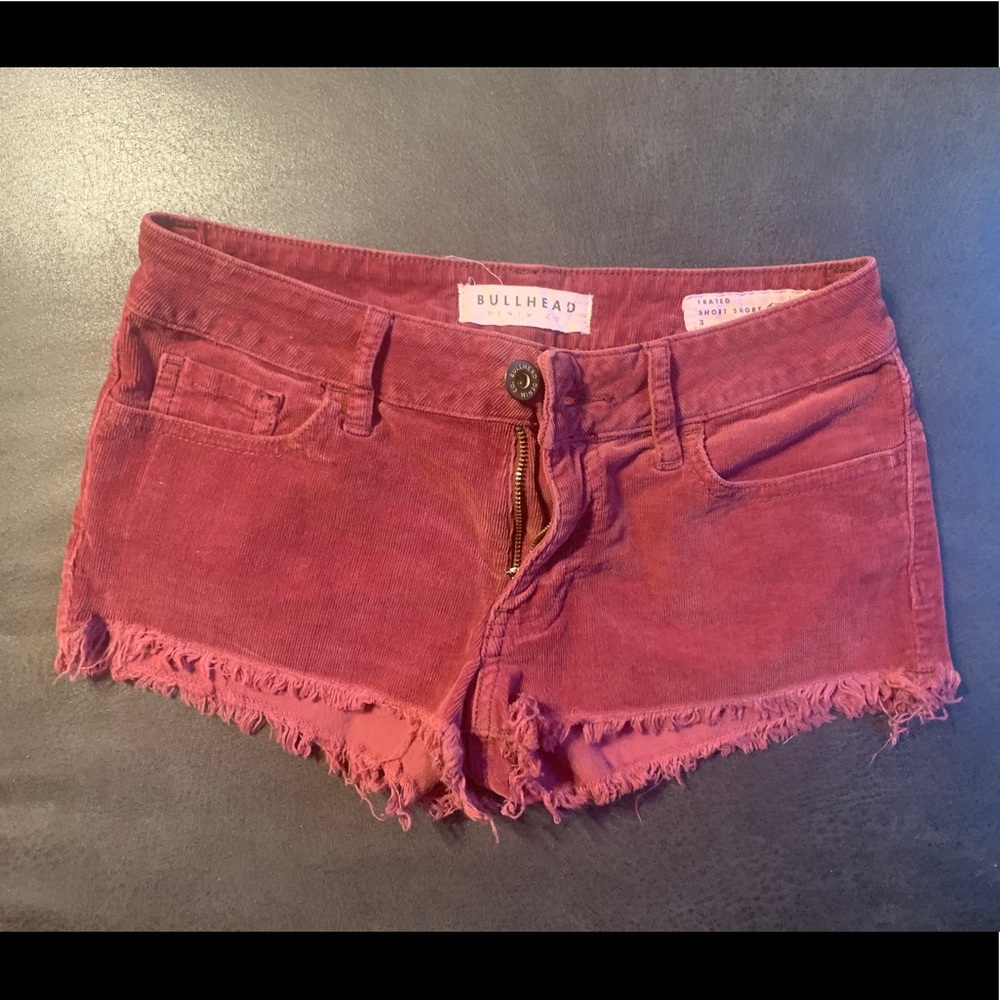 Pacsun bullhead shorts 😊